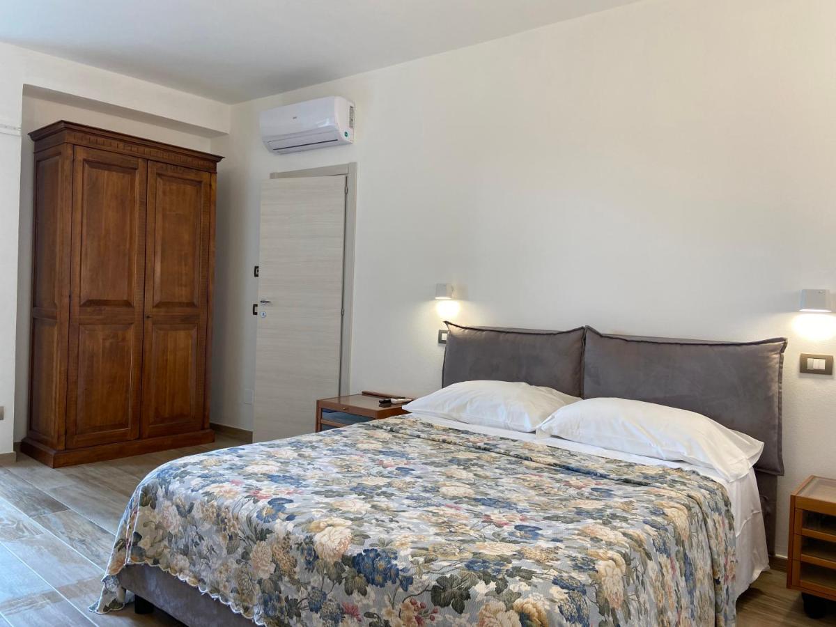 Bed & Breakfast Casale Gregoriano And Apartaments 圣吉米纳诺 外观 照片
